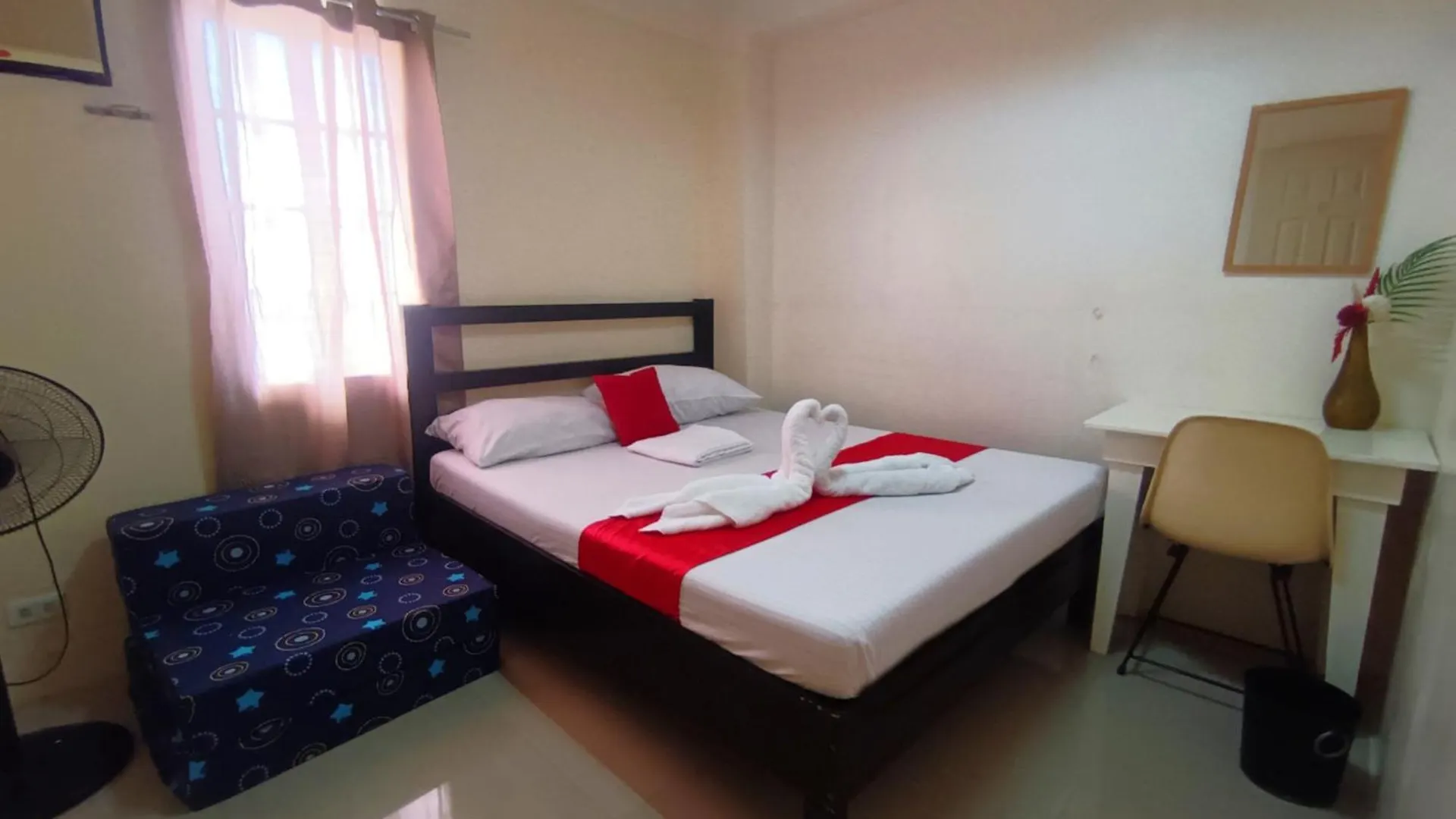 Bed and Breakfast Bed And Brewhouse Sucat à Paranaque City Philippines