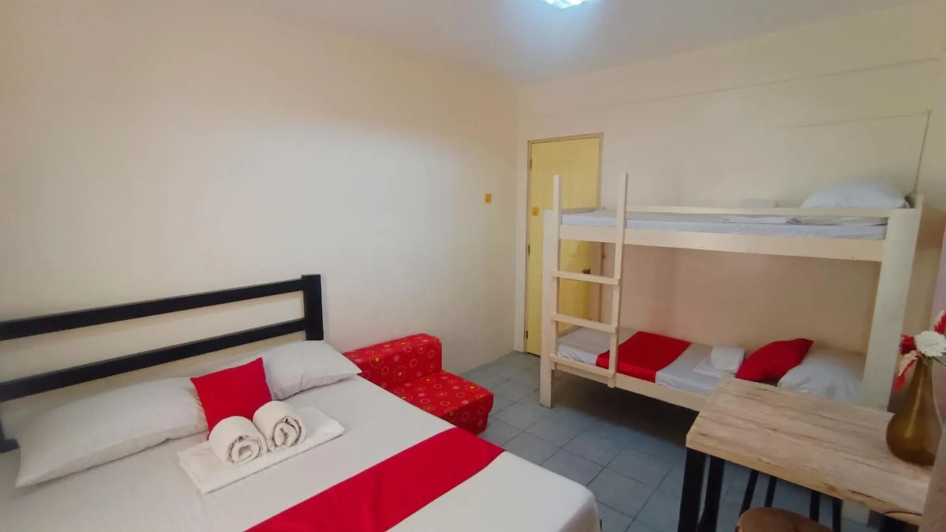 Bed And Brewhouse Sucat Bed and Breakfast Paranaque City